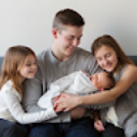 Meet your Posher, Shanon - Picture 1 of 1